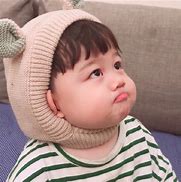 1、立即挂失。拨打10086,告诉她你的服务密码,要求停机。固定电话或用别人的手机打一样可以。